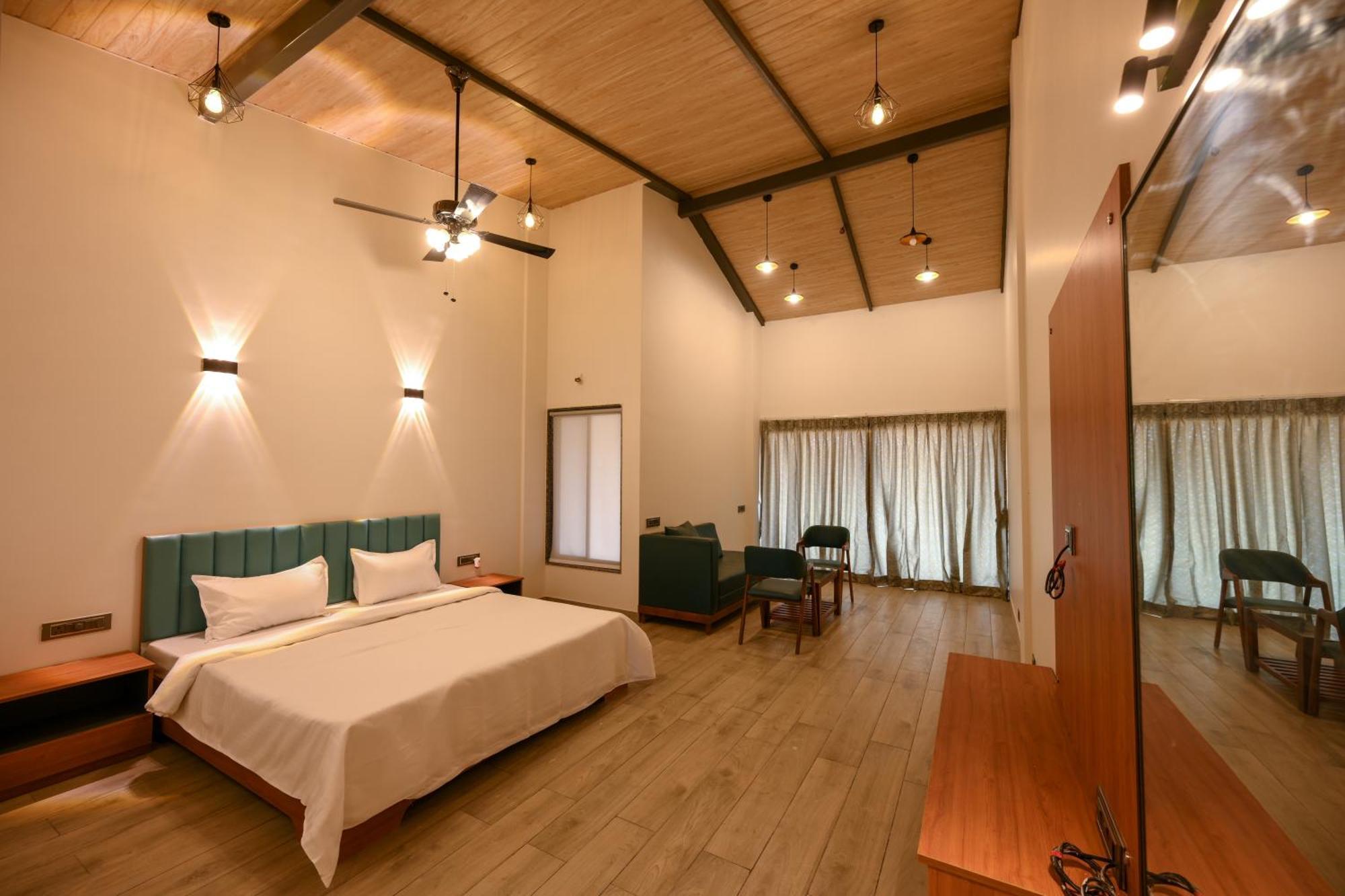E&G Green Courts Resort At Koroli Hill Station Nashik Ngoại thất bức ảnh